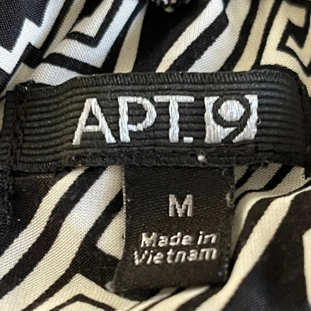 APT.9 Halter Black & White Geometric Print Maxi Dress size Medium - Picture 3 of 8